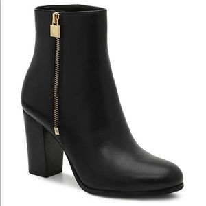 MICHAEL KORS FRENCHIE BOOTIE! NWOT
